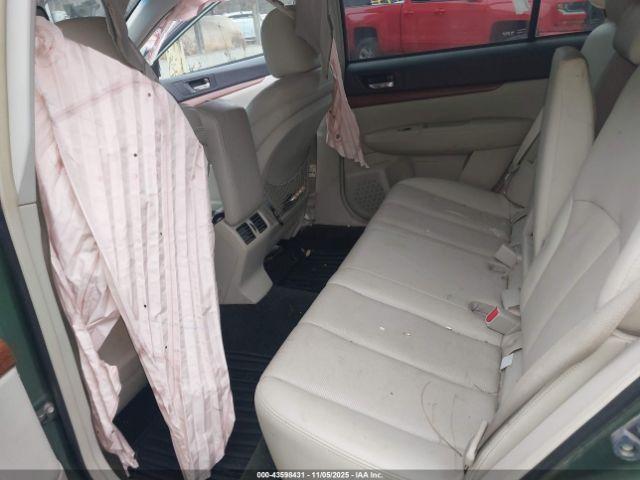 Subaru Outback 2.5i Limited Image 13