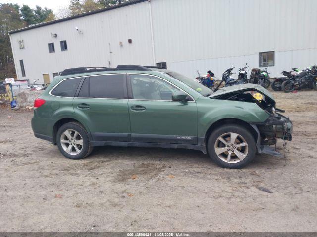 Subaru Outback 2.5i Limited Image 12