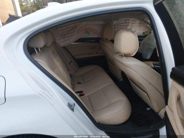 BMW 5 Series Xdrive Image 14