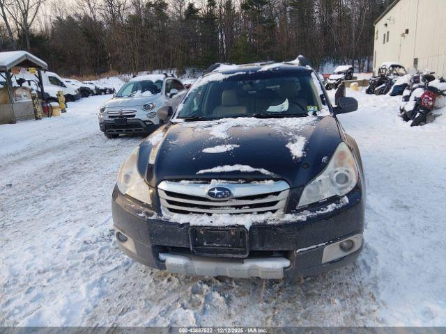 Subaru Outback 2.5i Limited Image 7