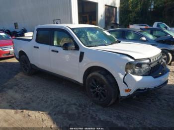  Salvage Ford Maverick