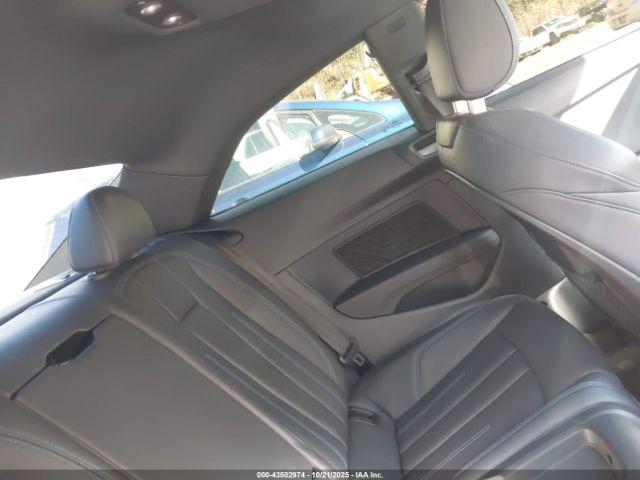 Audi A5 45 Premium Image 10