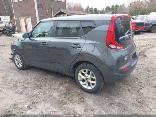 Kia Soul S Image 9