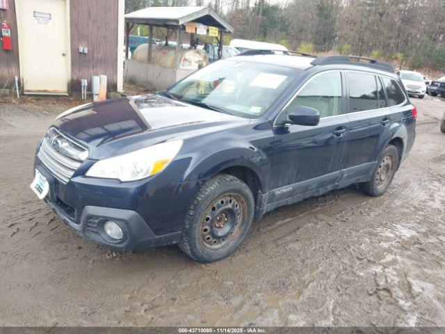 Subaru Outback 2.5i Premium Image 3