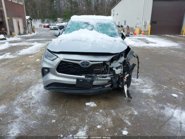 Toyota Highlander Hybrid Xle Image 11