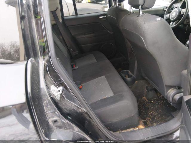 Jeep Compass Sport 4x4 Image 9