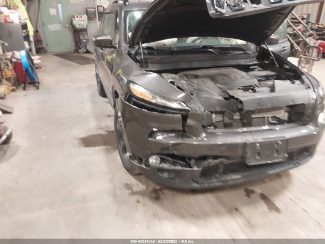 Jeep Cherokee Altitude Image 10