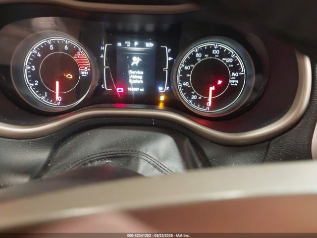 Jeep Cherokee Altitude Image 4