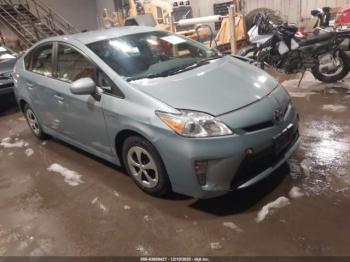  Salvage Toyota Prius
